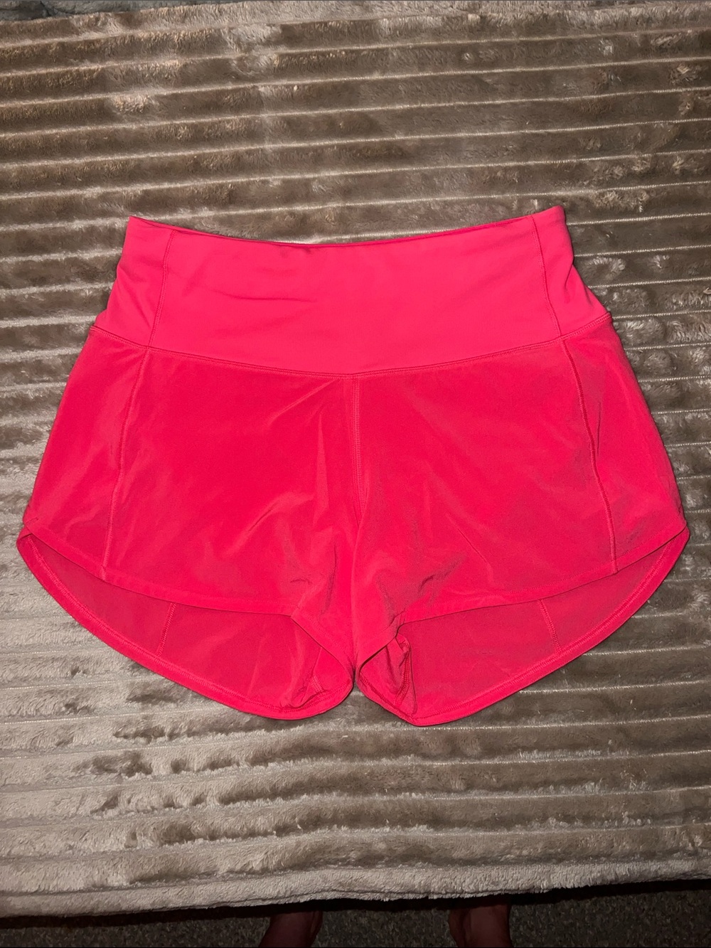 Lululemon speed up shorts. 4 Tall